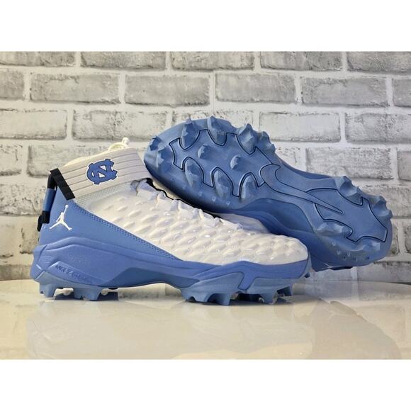 Jordan Force Savage Pro 2 Sharks UNC Tar Heels School PE Size 11.5 CV1666-101